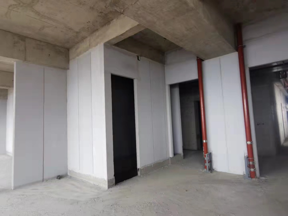 alc隔墻板是否容易進行切割和定制？